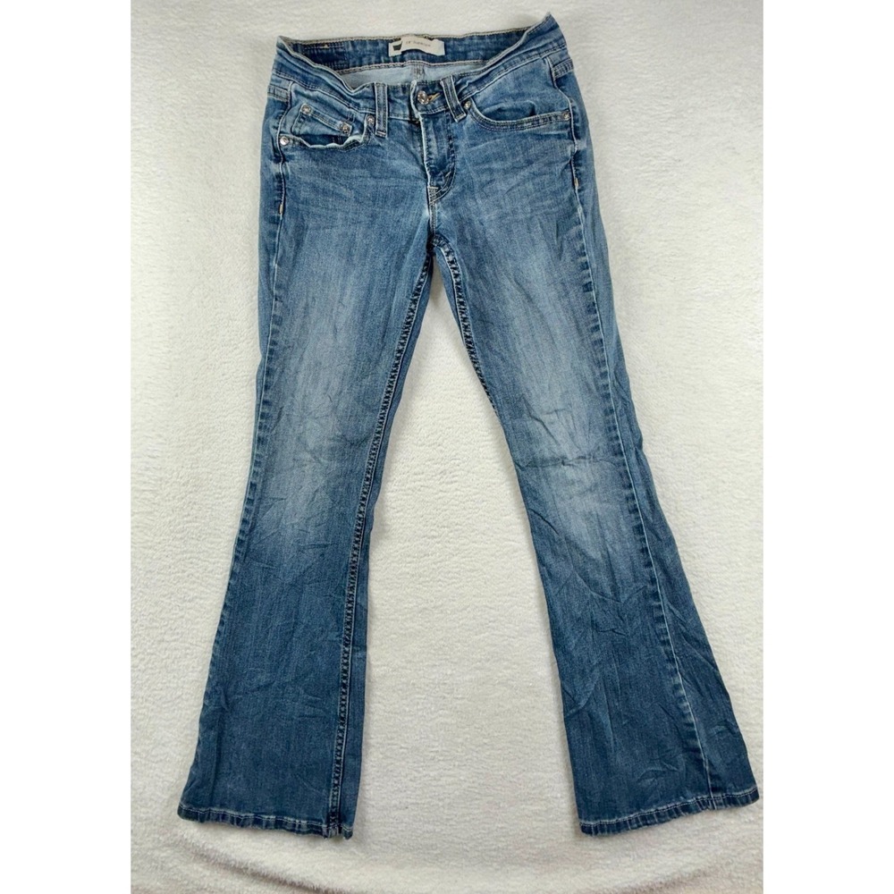 Levi's 518 Jeans Womens 1M 25x32 Blue Denim Medium Wash Superlow Bootcut Leg